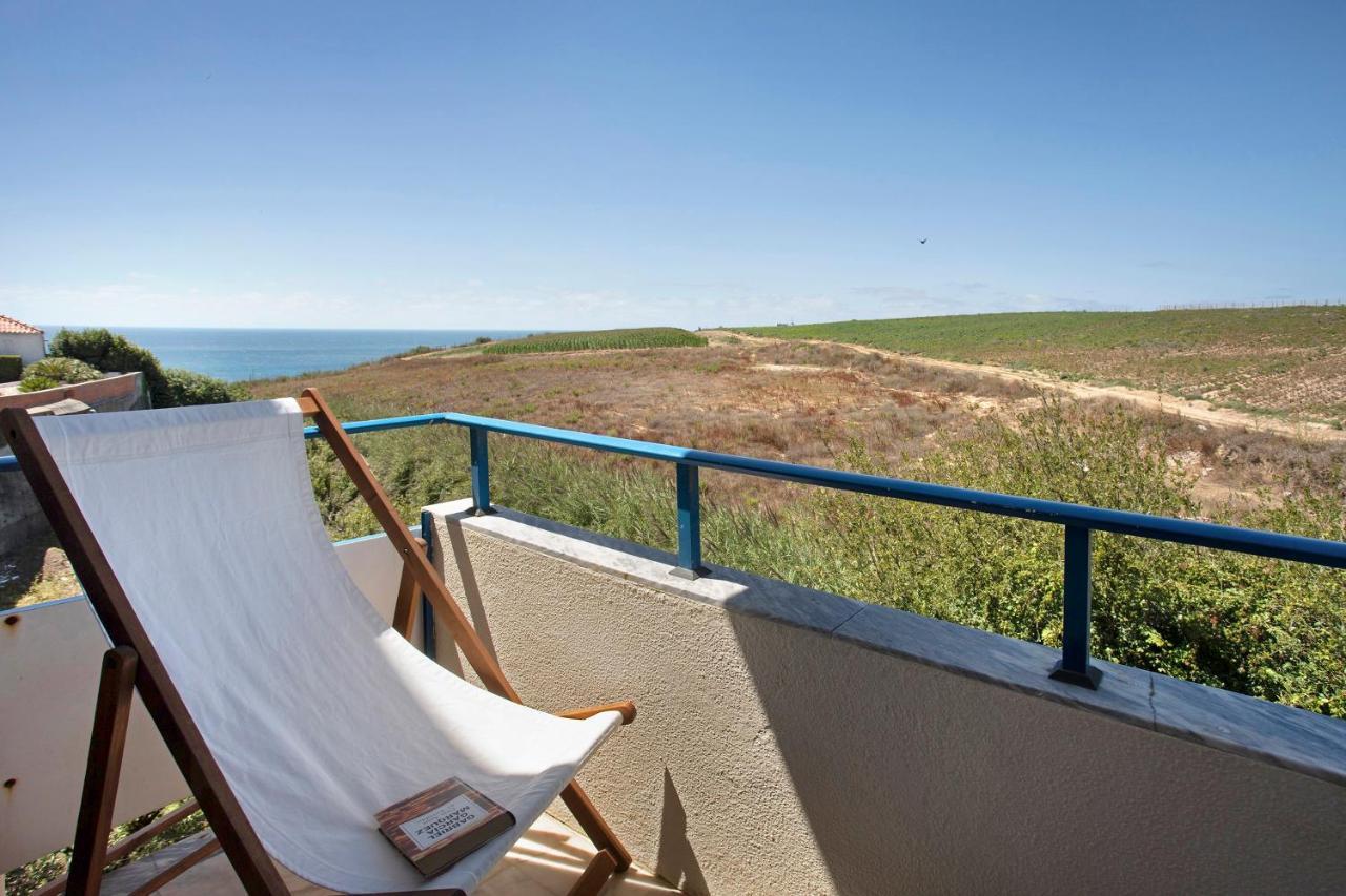 Sao Bernardino Beach House Atouguia Da Baleia Exteriér fotografie
